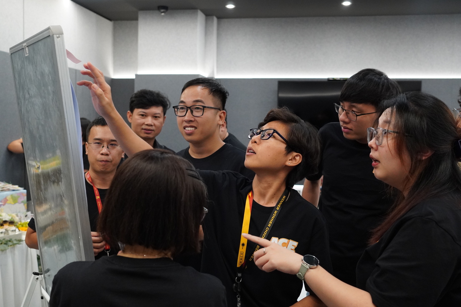 LÀM CHỦ CÔNG VIỆC